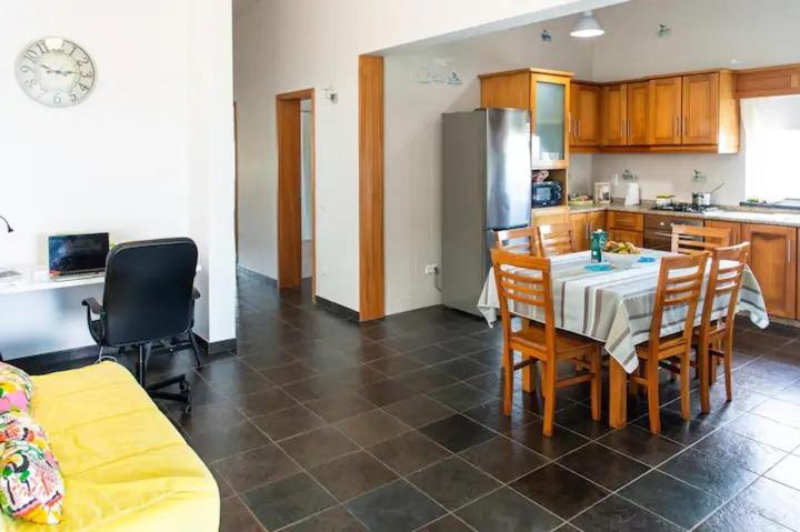 Praia da Vitória Porto Martins Relax Flat - Al 빌라 외부 사진